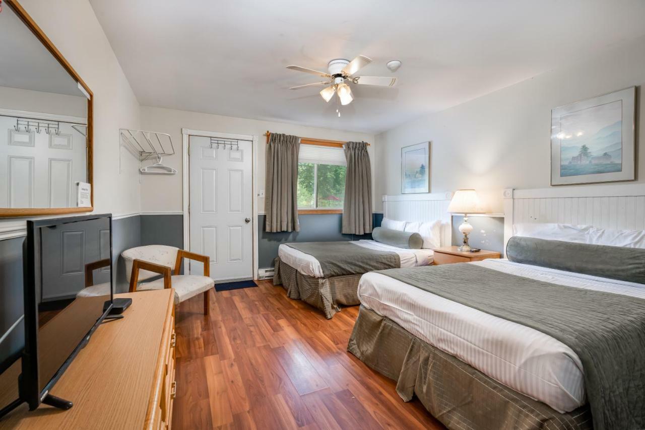 Long Sault Motel Luaran gambar