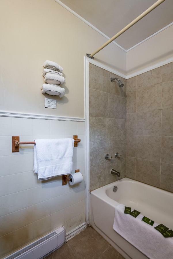 Long Sault Motel Luaran gambar