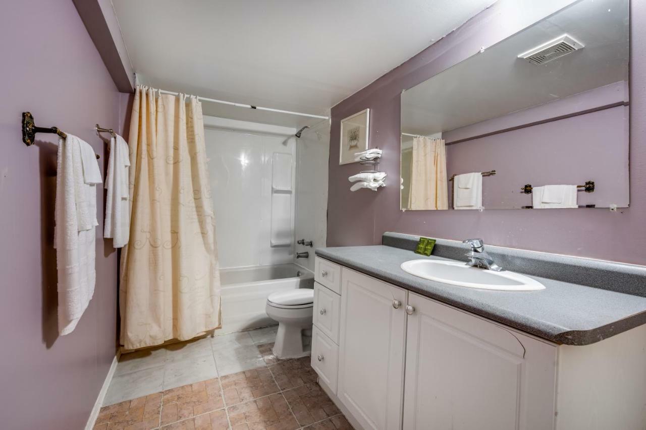 Long Sault Motel Luaran gambar